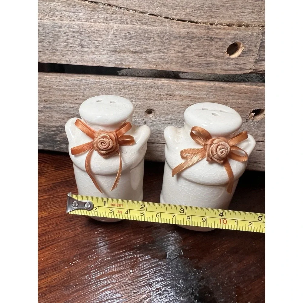 Ceramic Milk Cans Salt and Pepper Shakers Country Style Silk Ribbon Rose Vintage